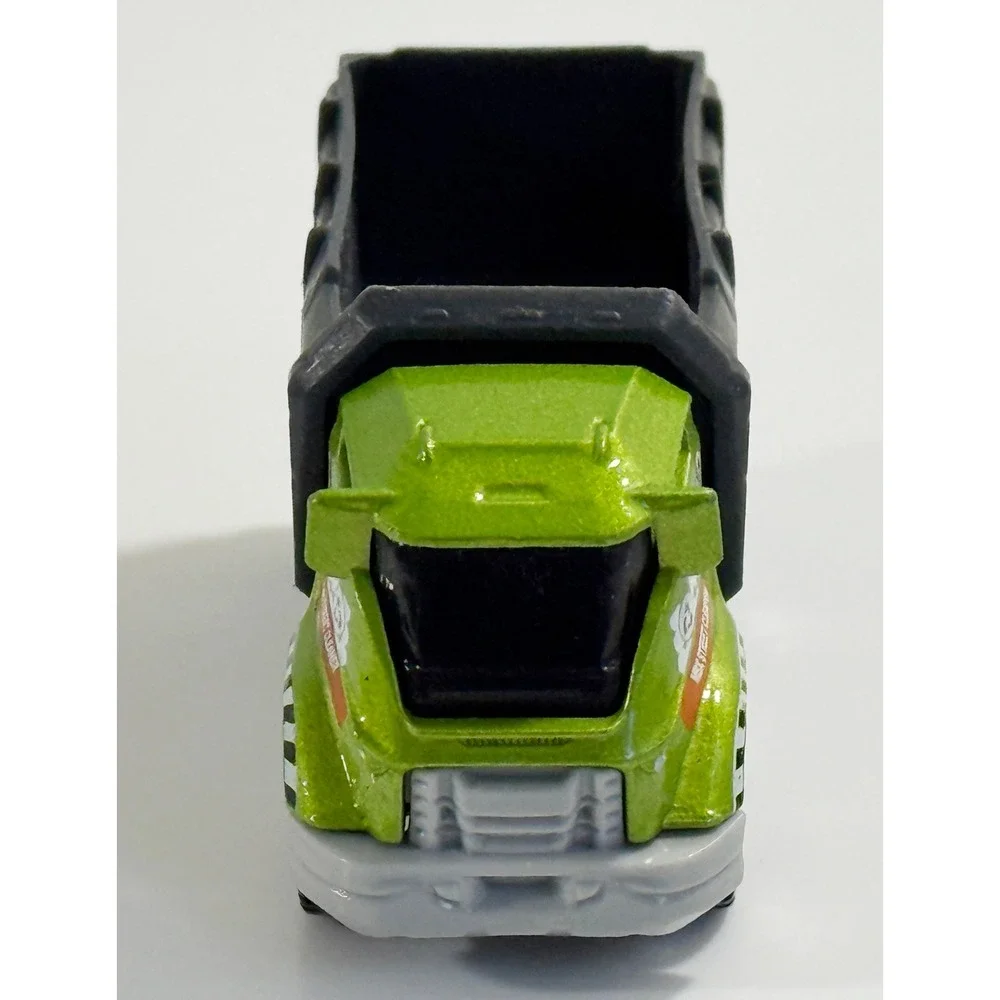 Matchbox 2016 Tilt 'n' Tip Truck‎ Kids 1:64 Green Excellent City Services MB1008